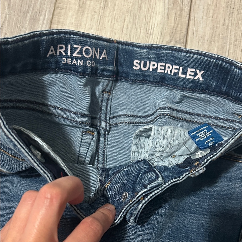 Old Navy Kids Denim Jeans - Blue Assortment - Picture 3 of 7